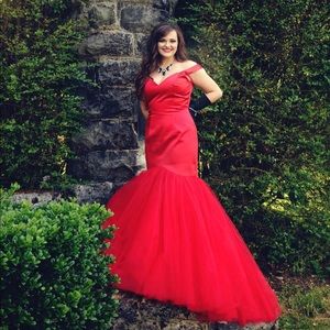 Sherri Hill Mermaid Prom Dress